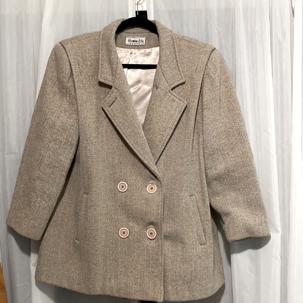 Blazer - Picture 5 of 15